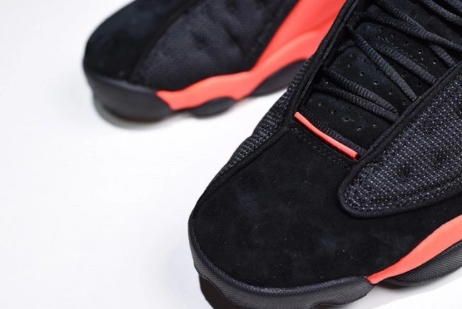 Clot Jordan Low Air Black Infrared AT3102-006 x 13 0903